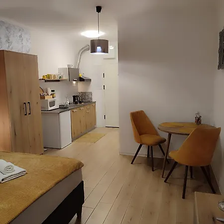 Апартаменты Liliom Суботица